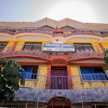 Grande Hotel Isiolo Buitenkant foto