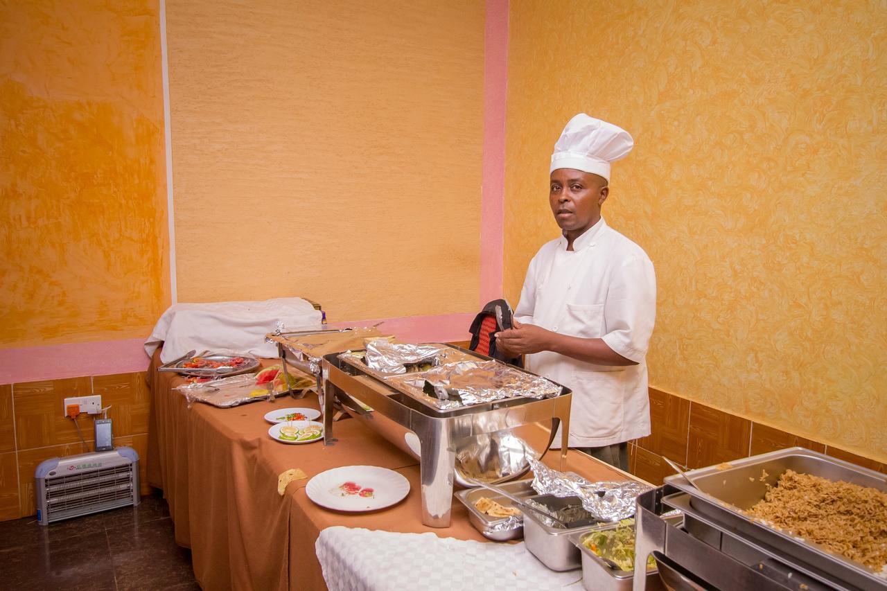 Grande Hotel Isiolo Buitenkant foto