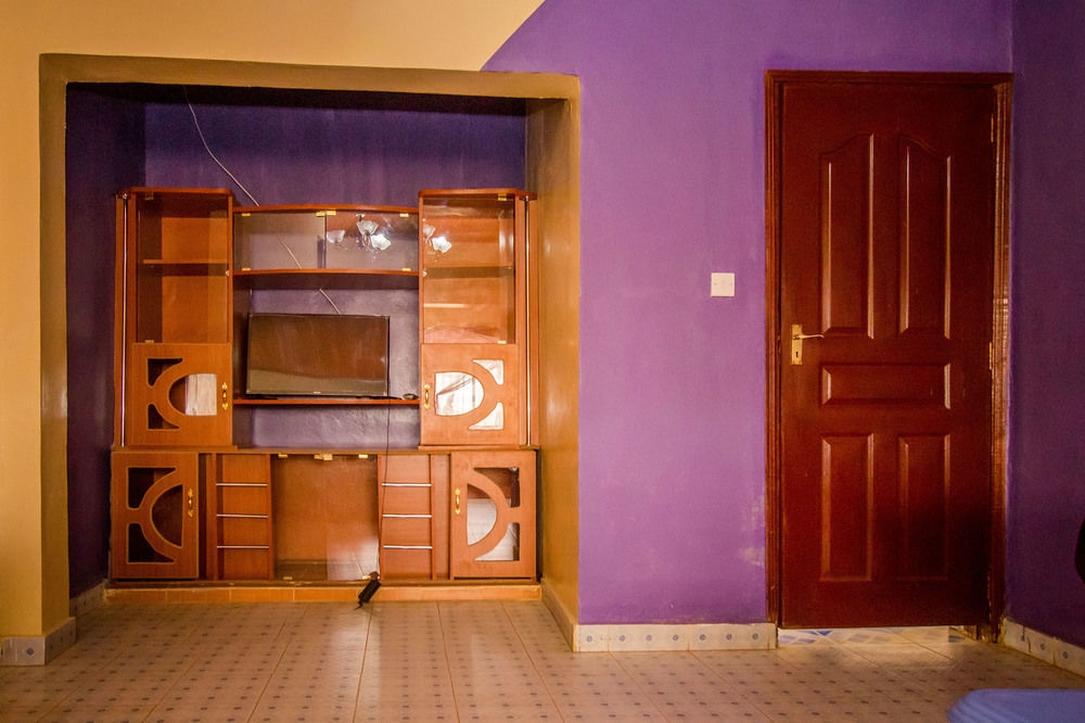 Grande Hotel Isiolo Buitenkant foto